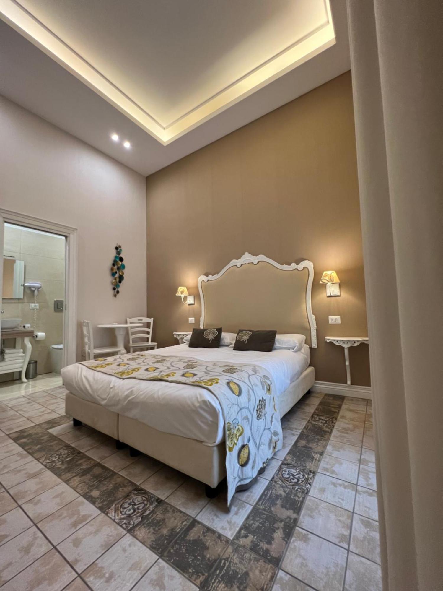Certosa Suite Neapol Zewnętrze zdjęcie